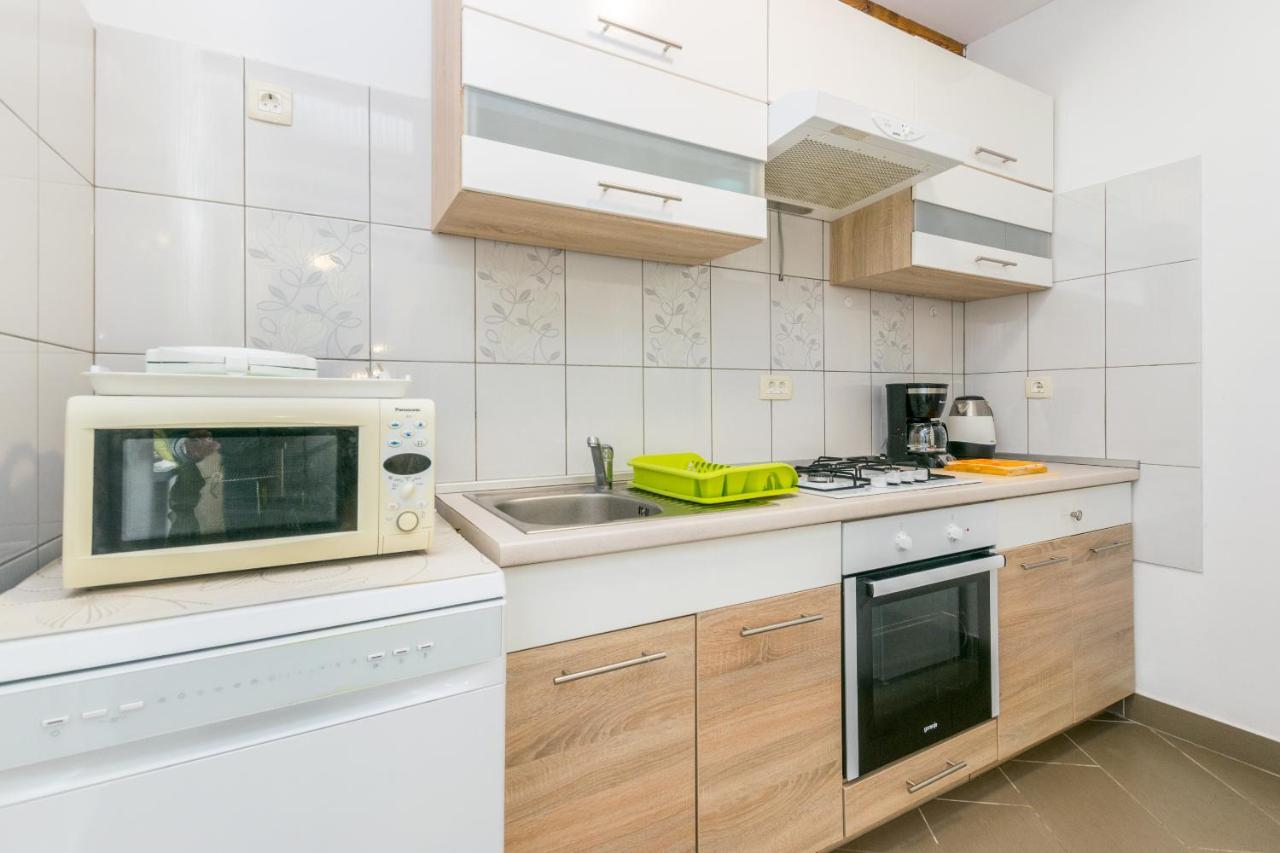 Holiday Home Olga With Pool &Pet Friendly Pula Luaran gambar